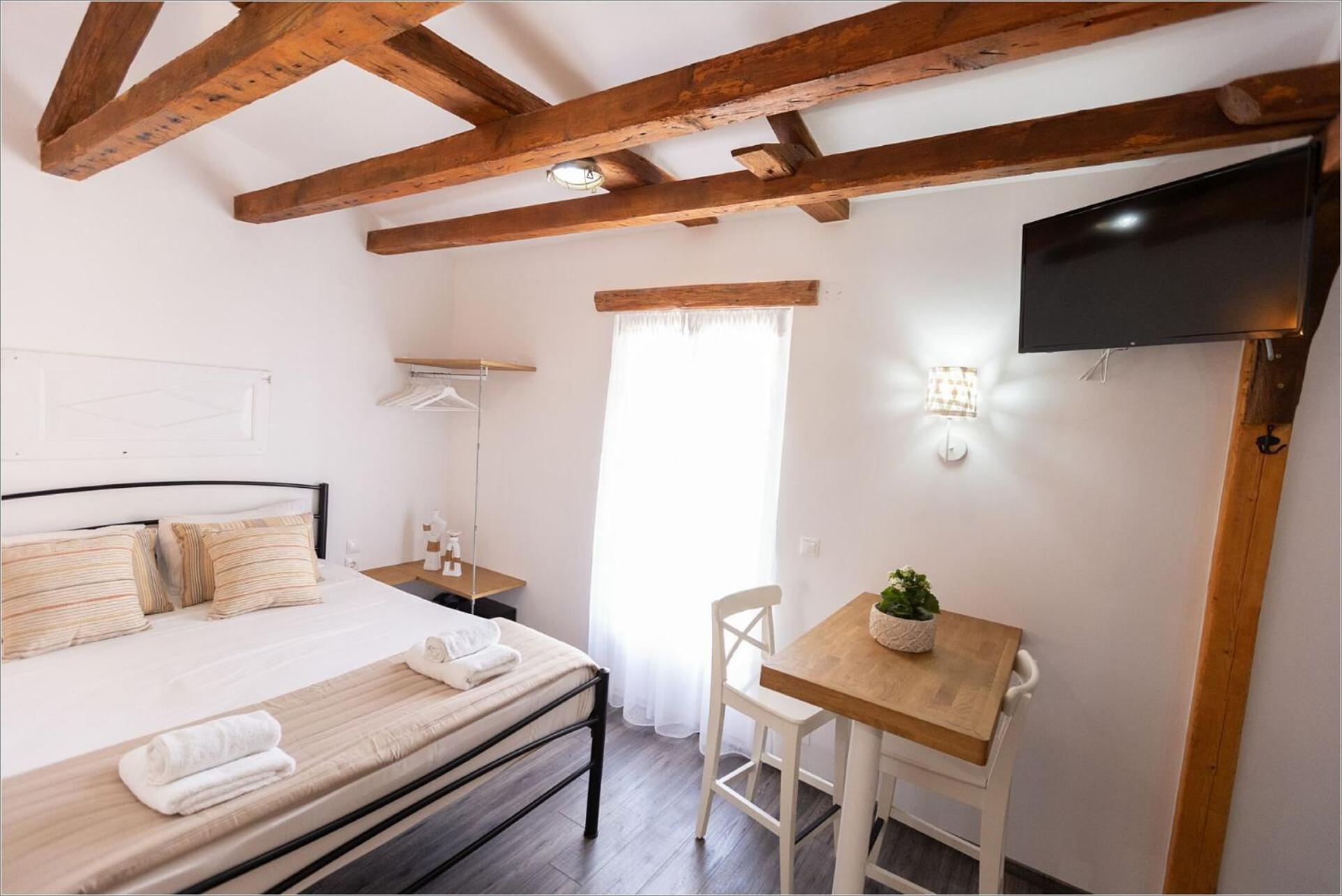 Ziv Boutique Apartments Town Square Lefkada City Exterior photo