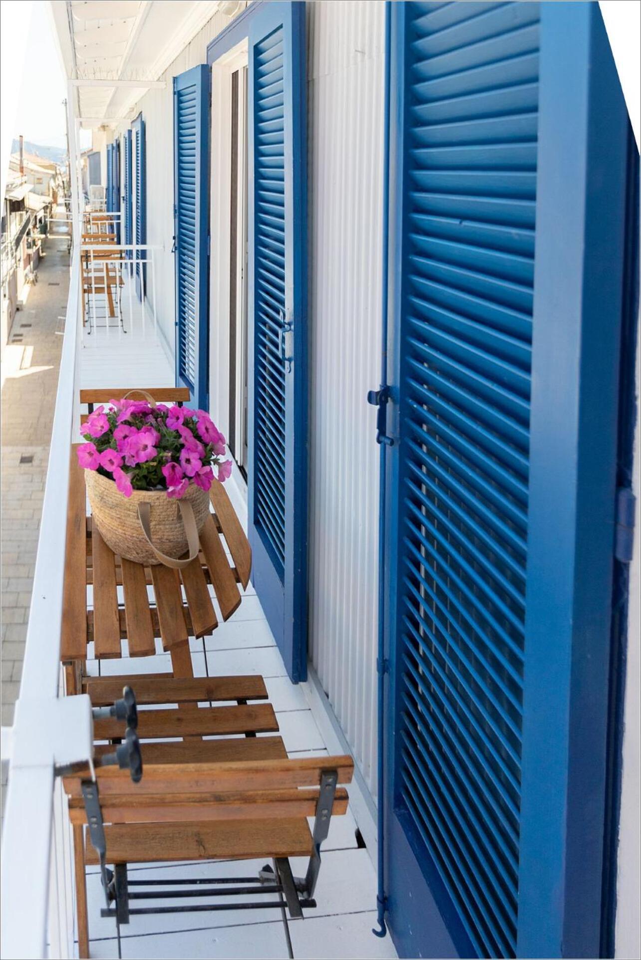 Ziv Boutique Apartments Town Square Lefkada City Exterior photo