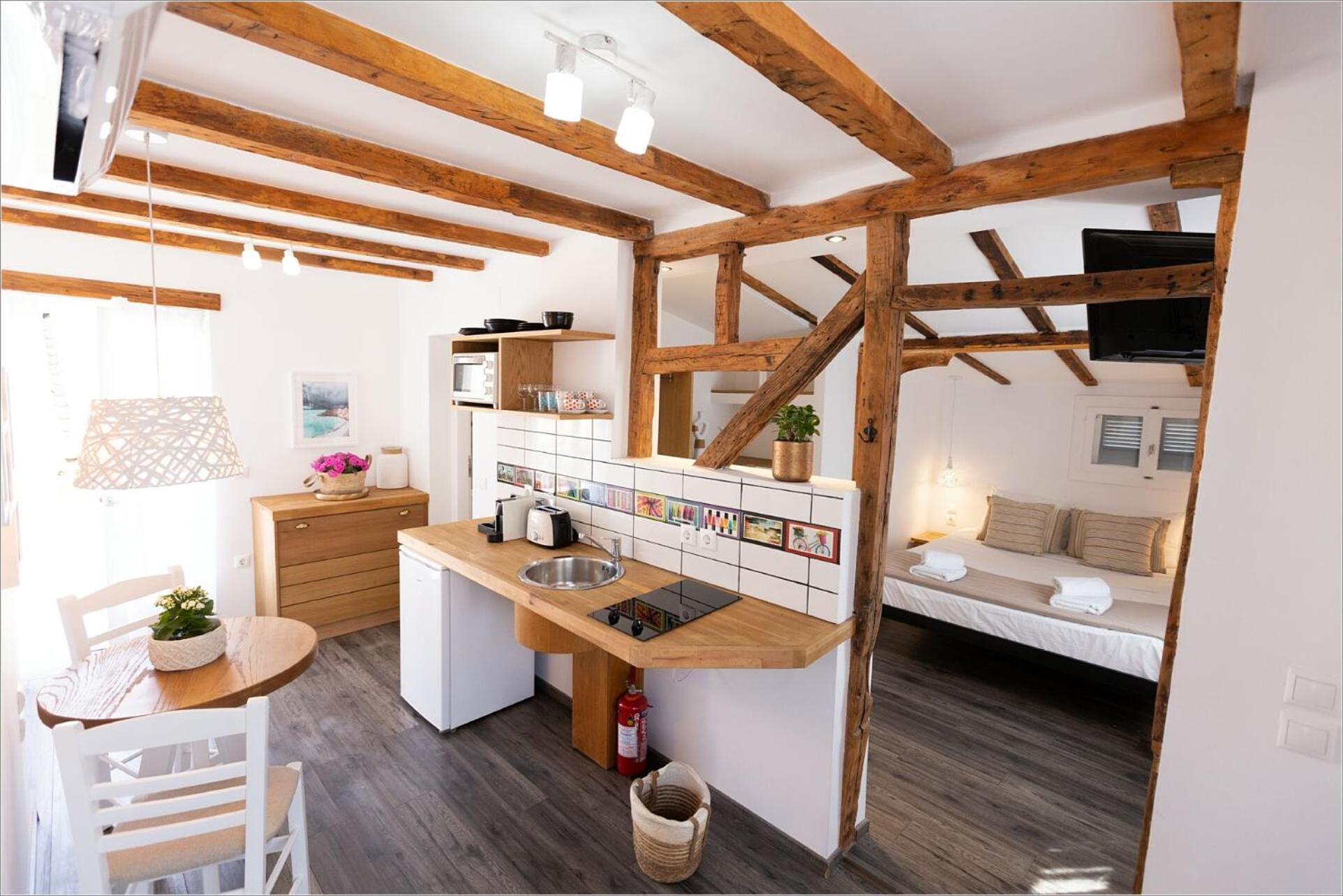 Ziv Boutique Apartments Town Square Lefkada City Exterior photo